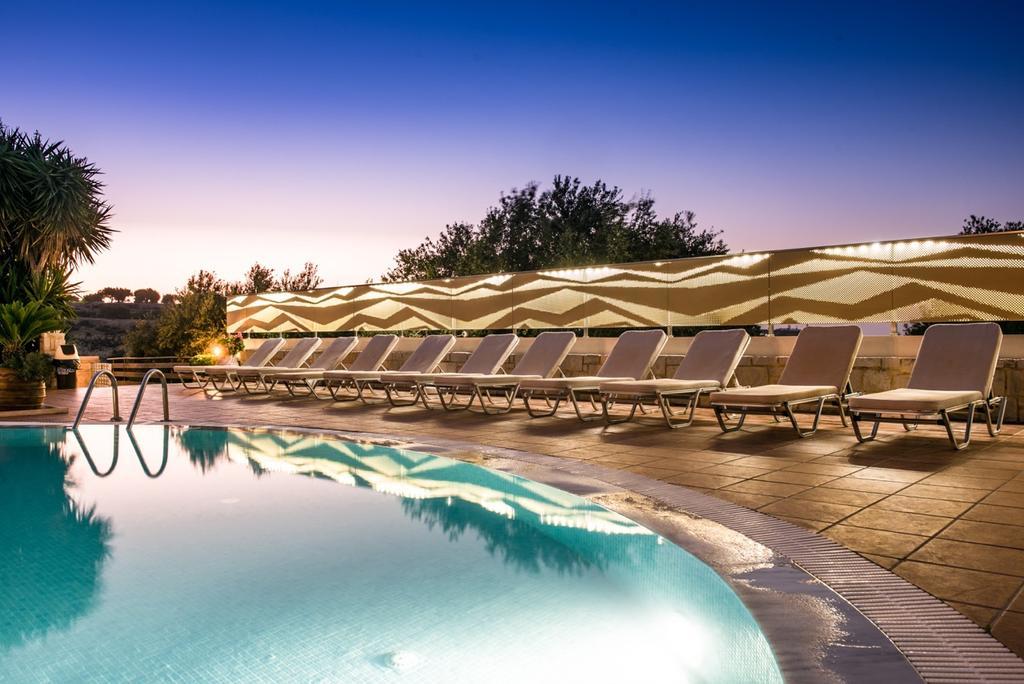 Diamond Village & Suites Херсонисос Екстериор снимка